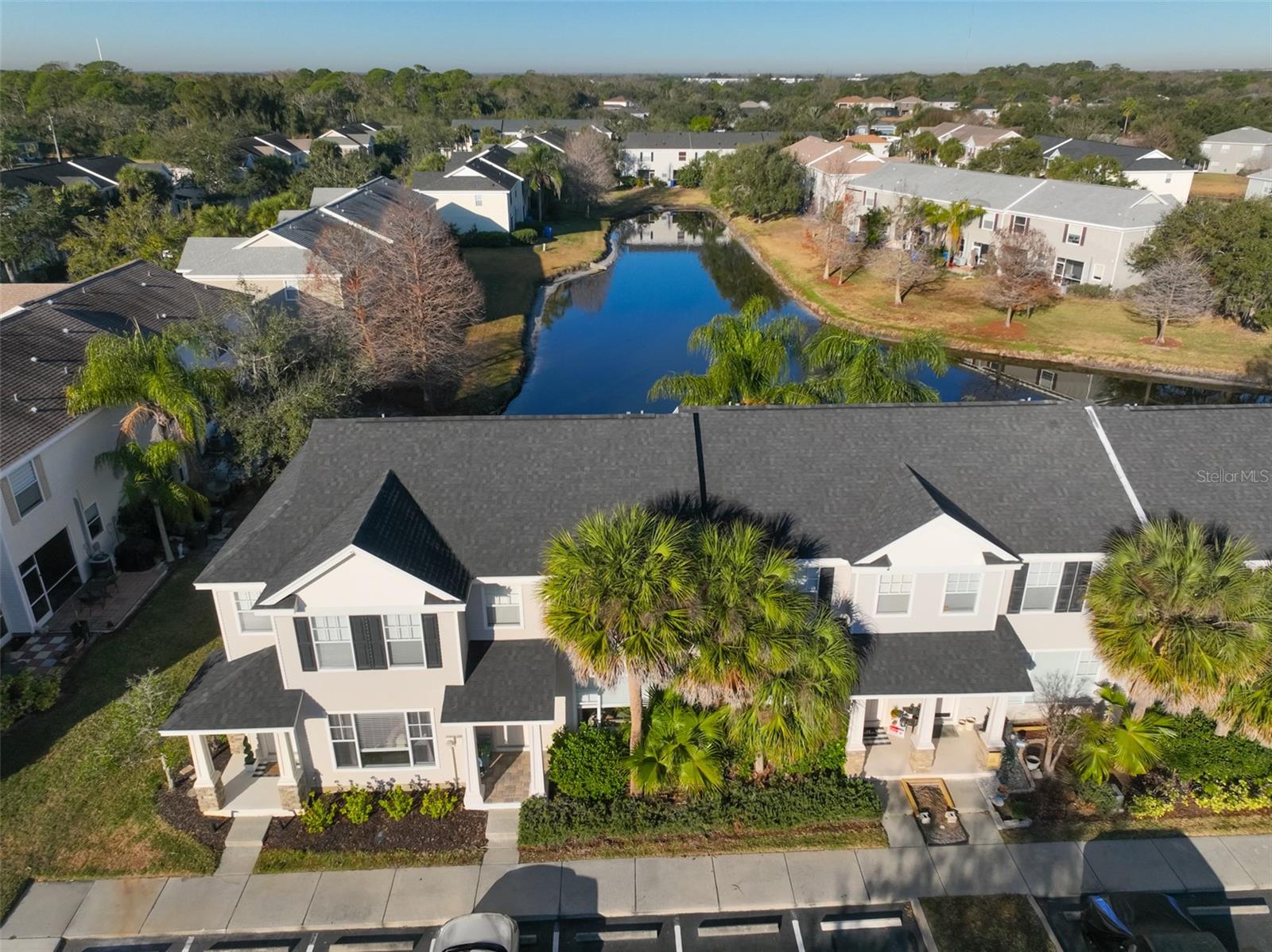 Listing photo id 24 for 12349 Country White Circle