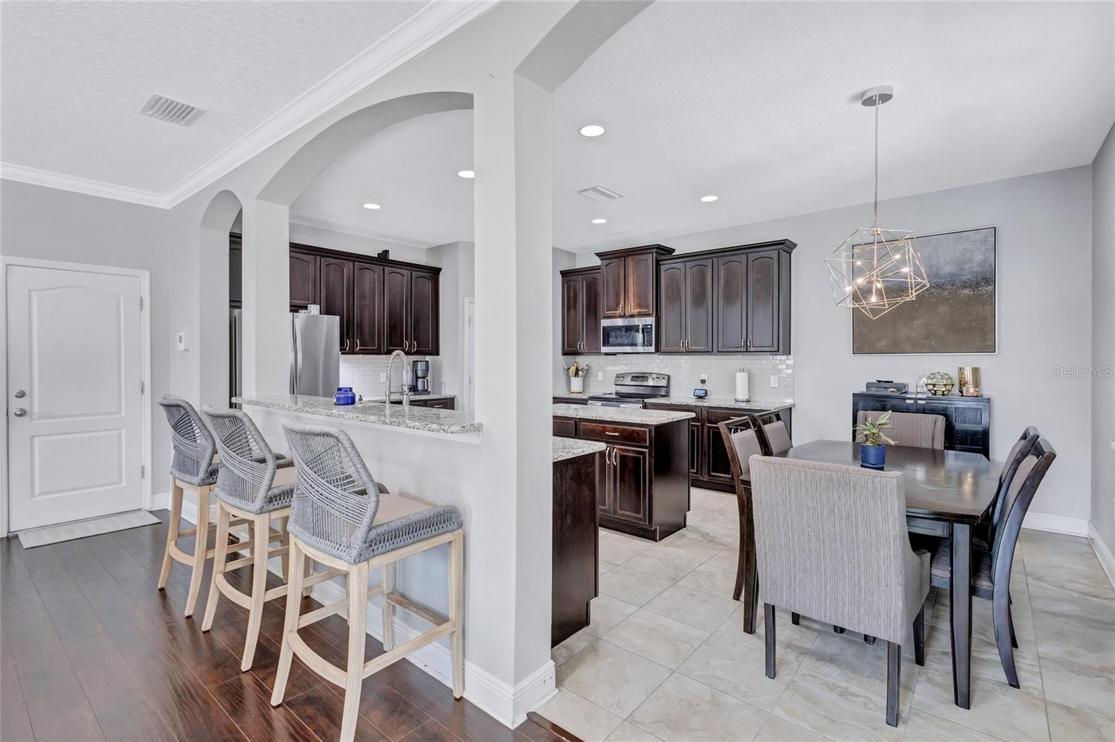 Image 11 of 52 For 3412 Cass Street