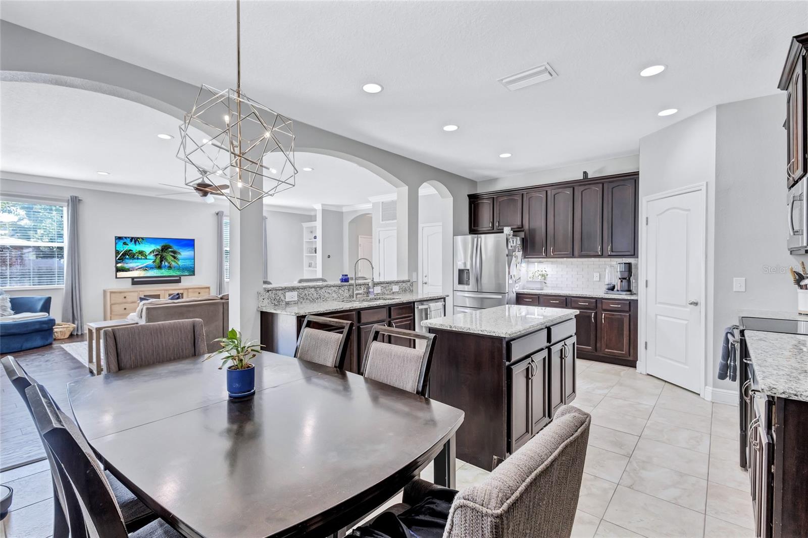 Image 12 of 52 For 3412 Cass Street