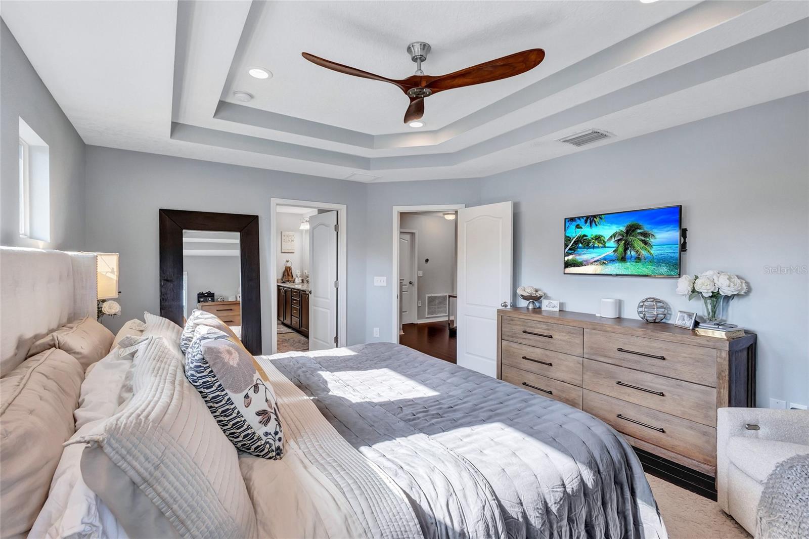 Image 34 of 52 For 3412 Cass Street