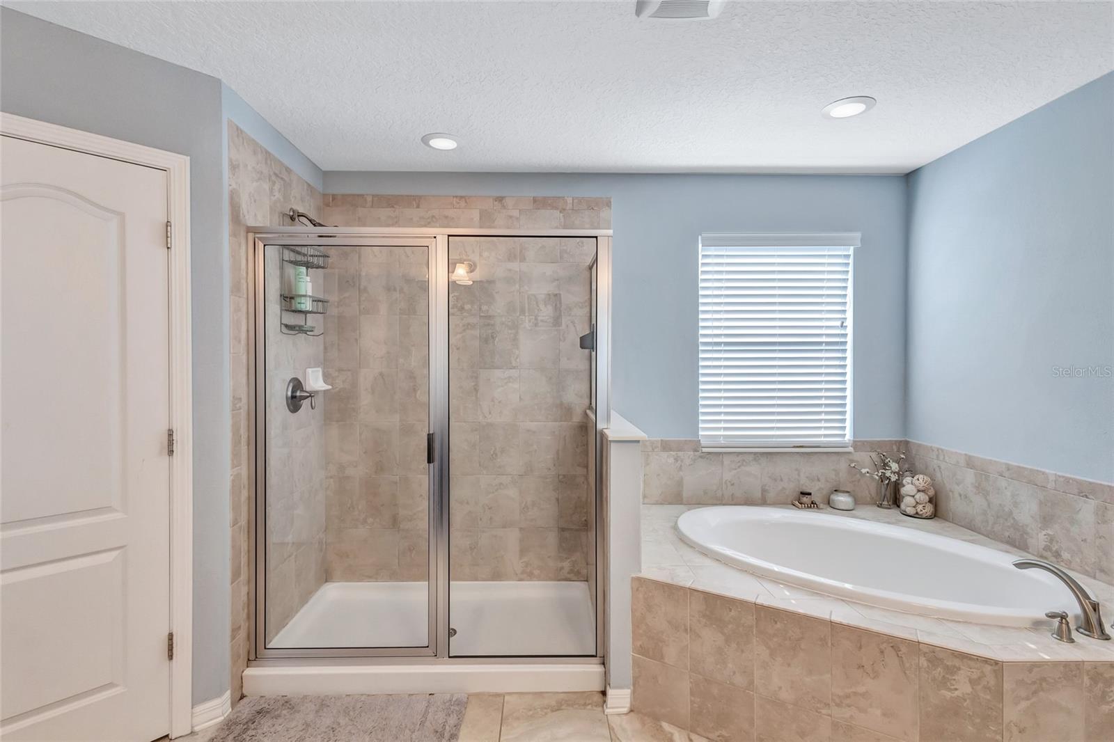 Image 37 of 52 For 3412 Cass Street