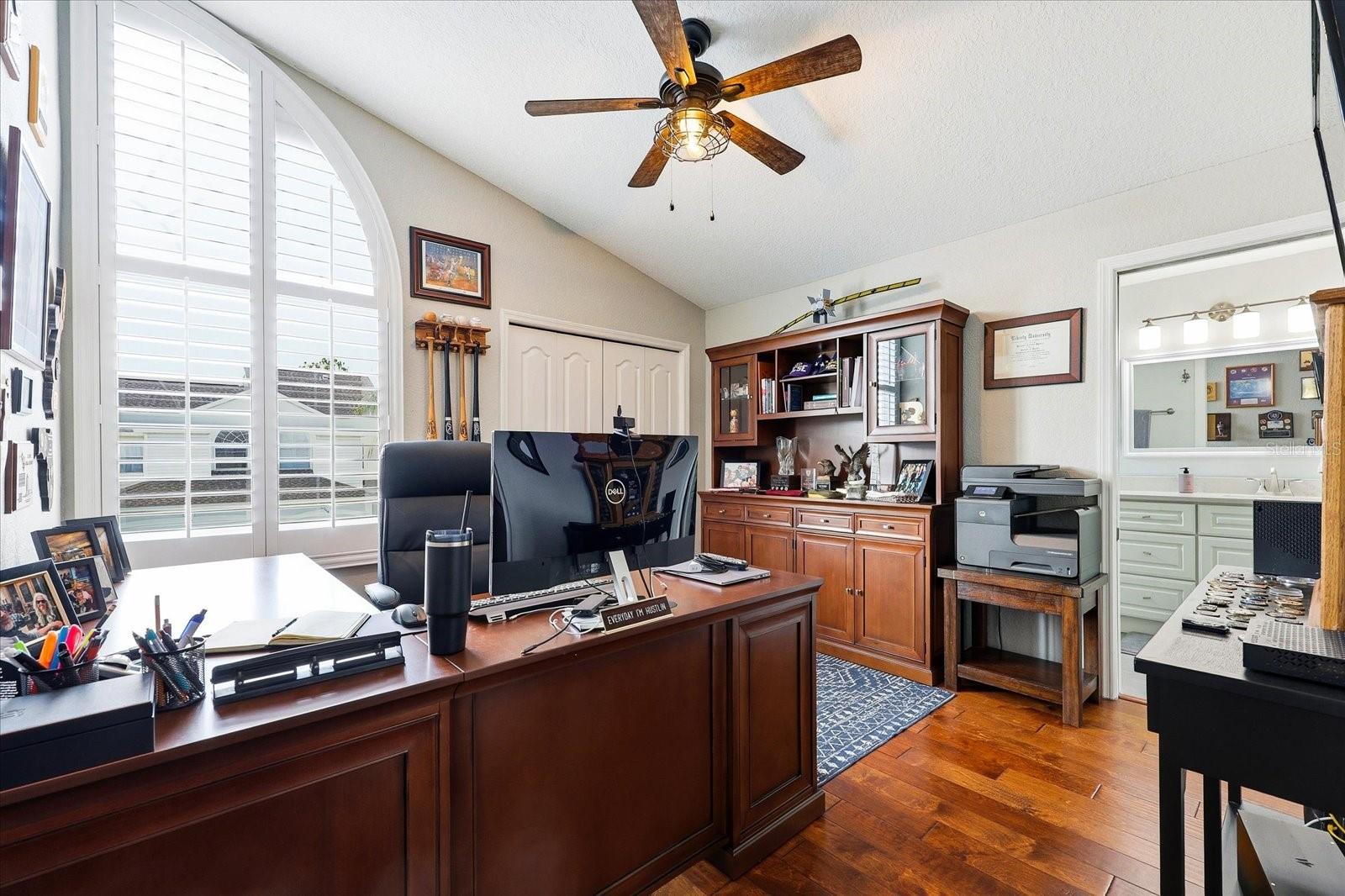 Image 38 of 61 For 1050 Starkey Road 2301