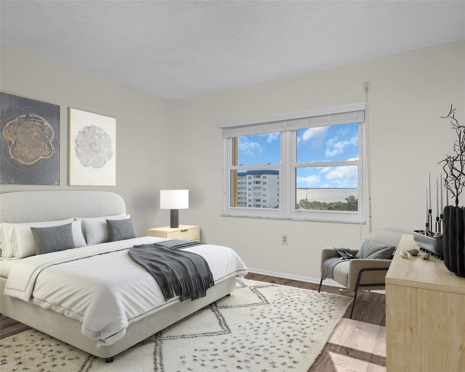 Image 22 of 32 For 9 Haig Place 612