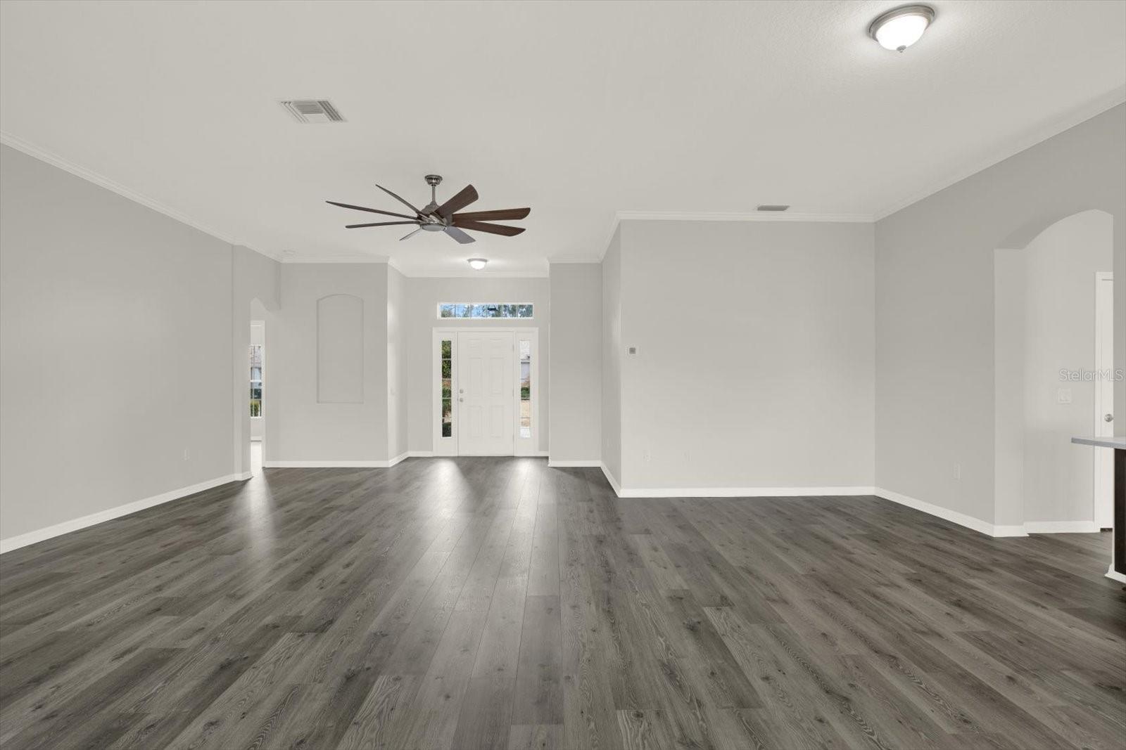 Image 10 of 68 For 11013 Torrey Pines Court