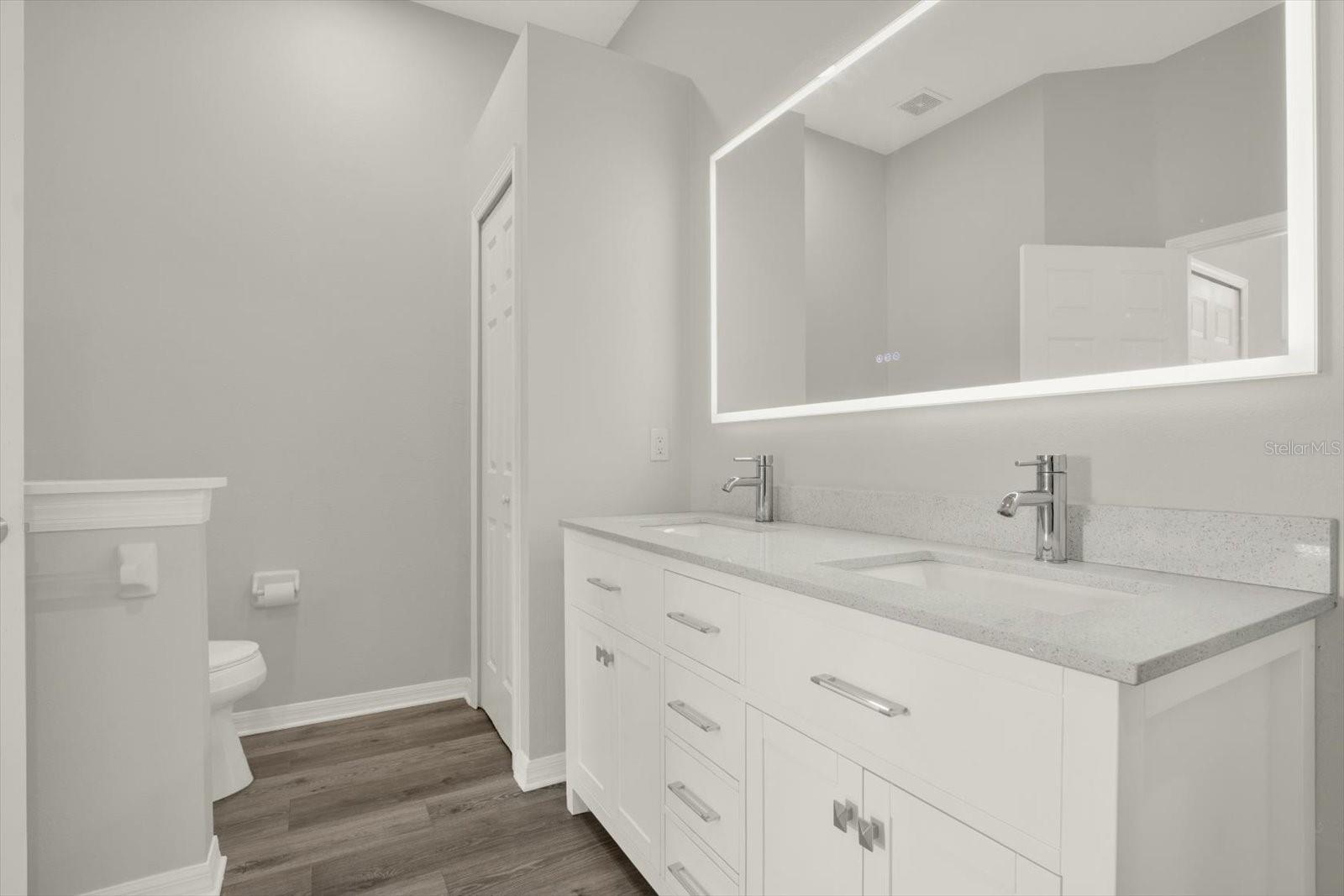 Image 28 of 68 For 11013 Torrey Pines Court