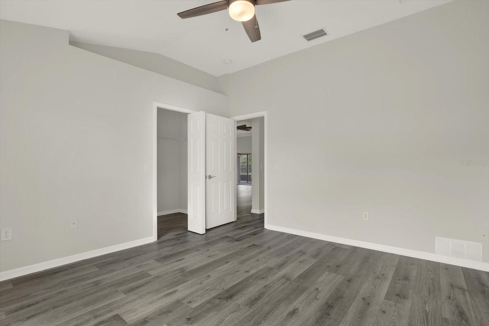 Image 30 of 68 For 11013 Torrey Pines Court