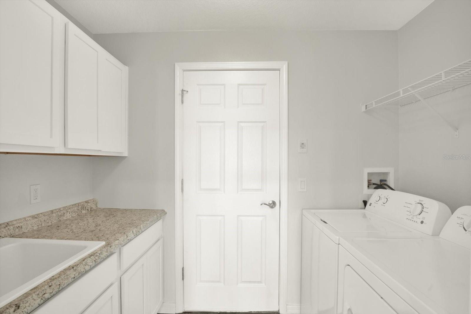 Image 41 of 68 For 11013 Torrey Pines Court