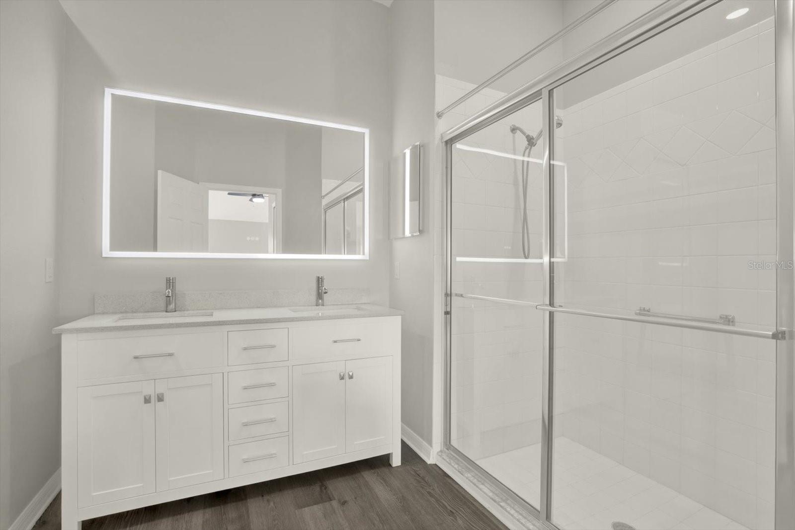 Image 5 of 68 For 11013 Torrey Pines Court