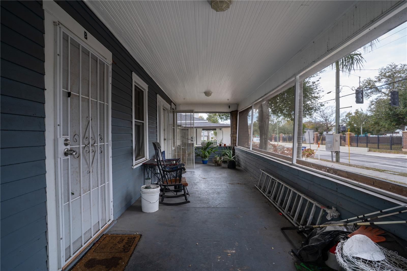 Listing photo id 31 for 316 Columbus Drive