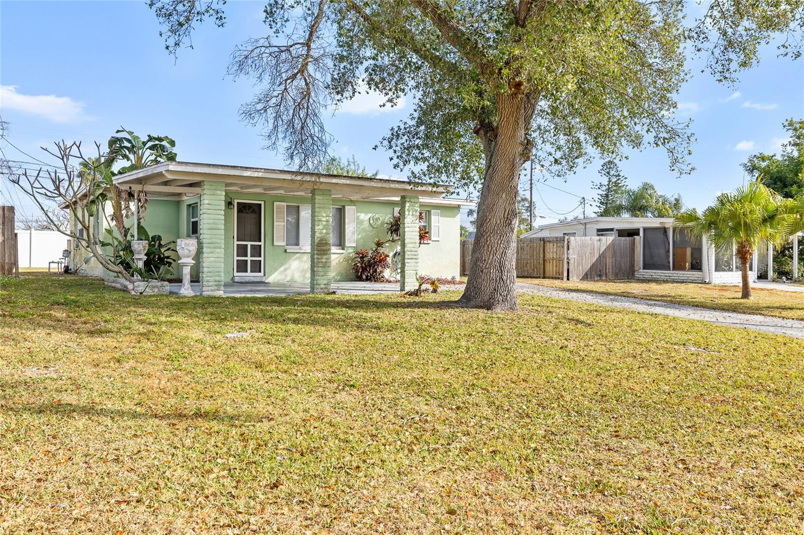 Details for 10473 113th Avenue, LARGO, FL 33773