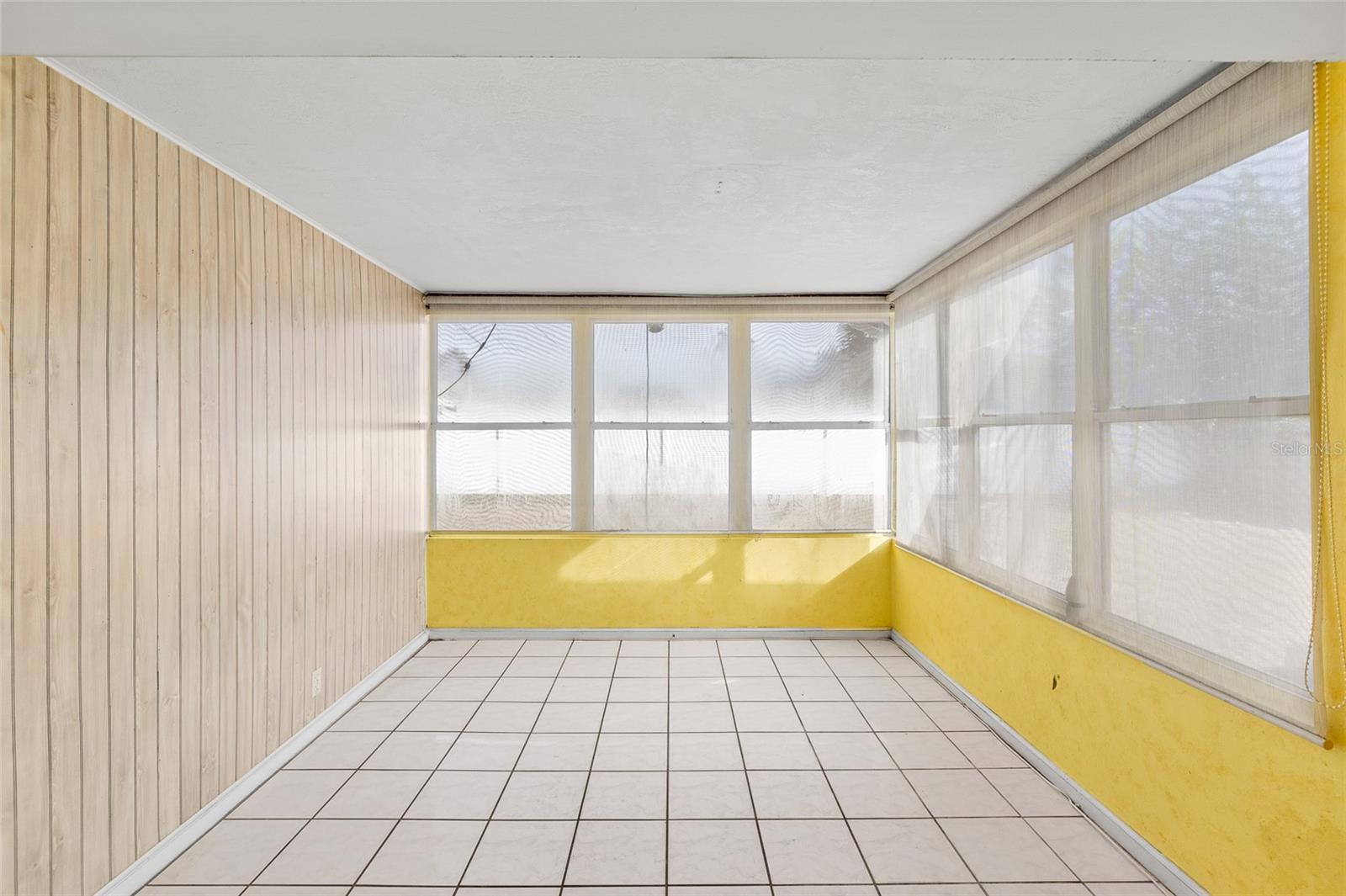 Image 10 of 29 For 10473 113th Avenue