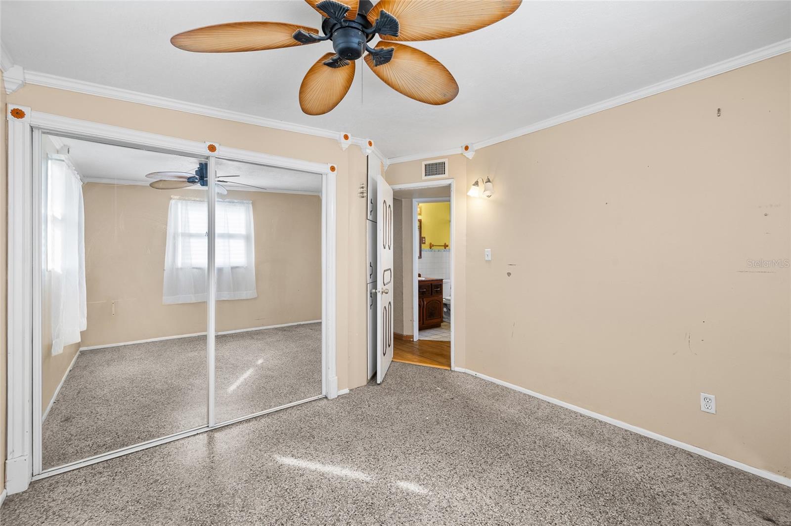 Image 19 of 29 For 10473 113th Avenue