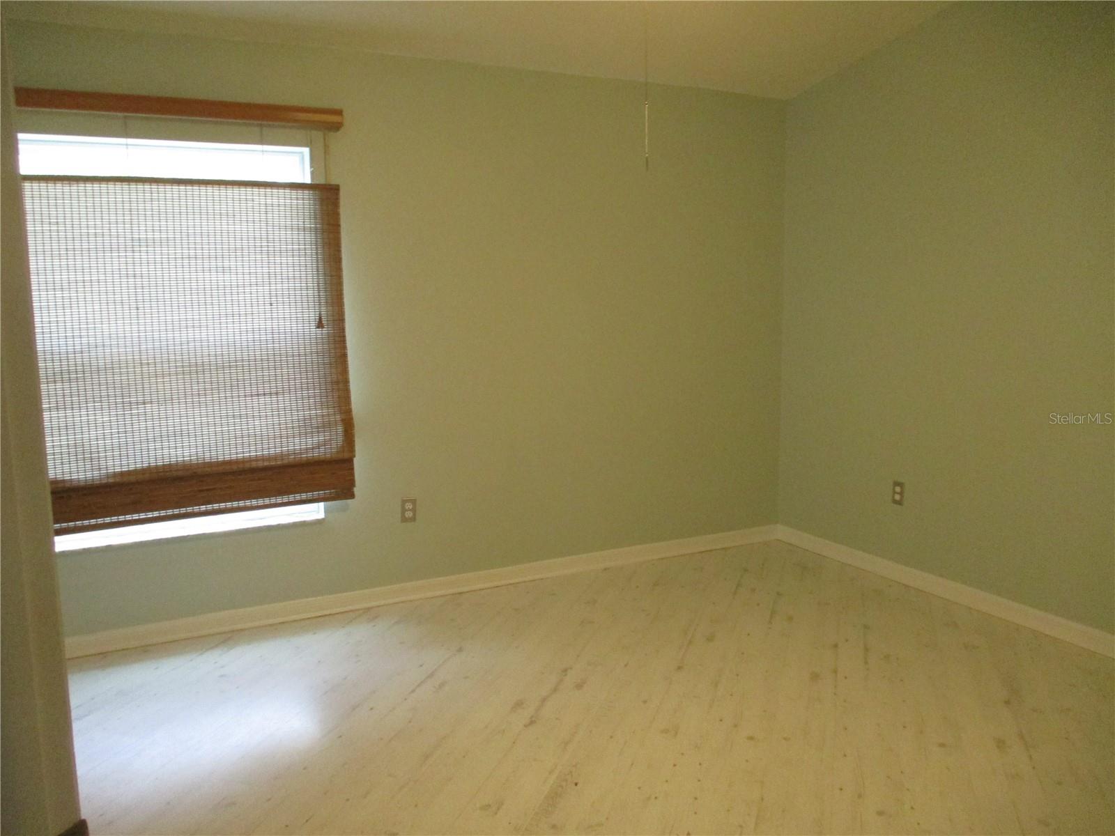 Image 12 of 21 For 2405 Nantucket Glen Place