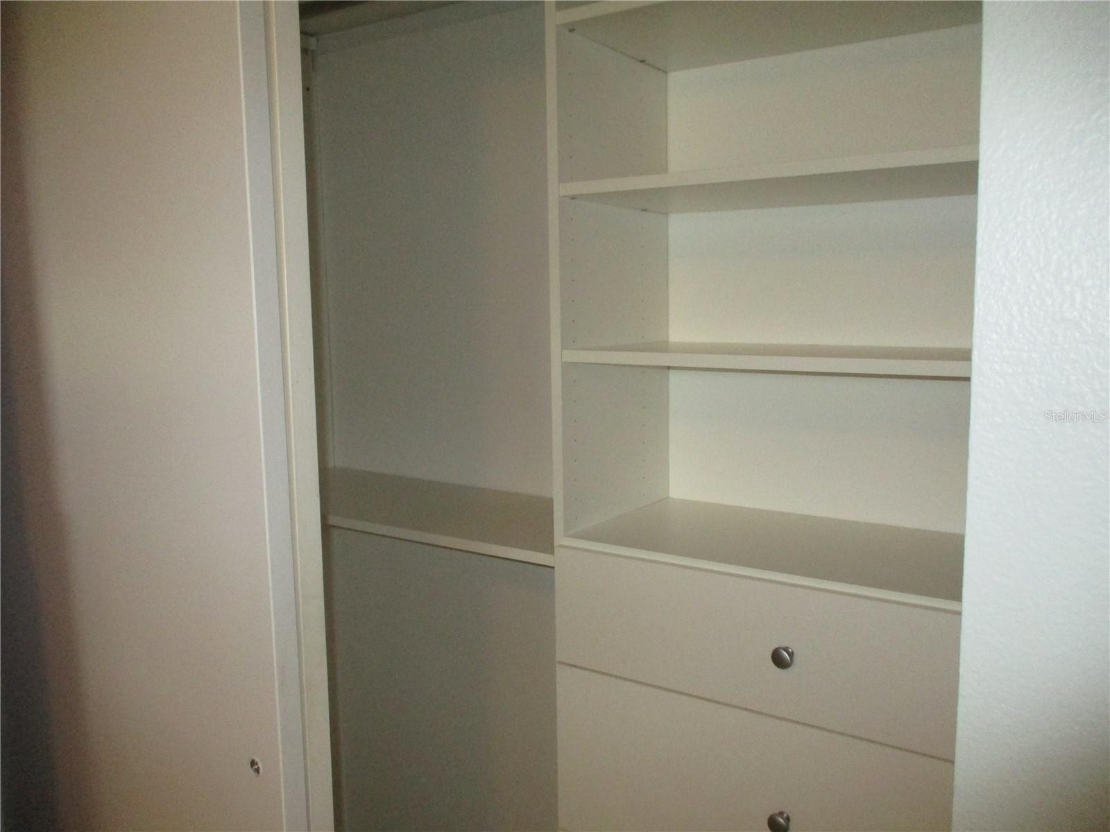 Image 17 of 21 For 2405 Nantucket Glen Place