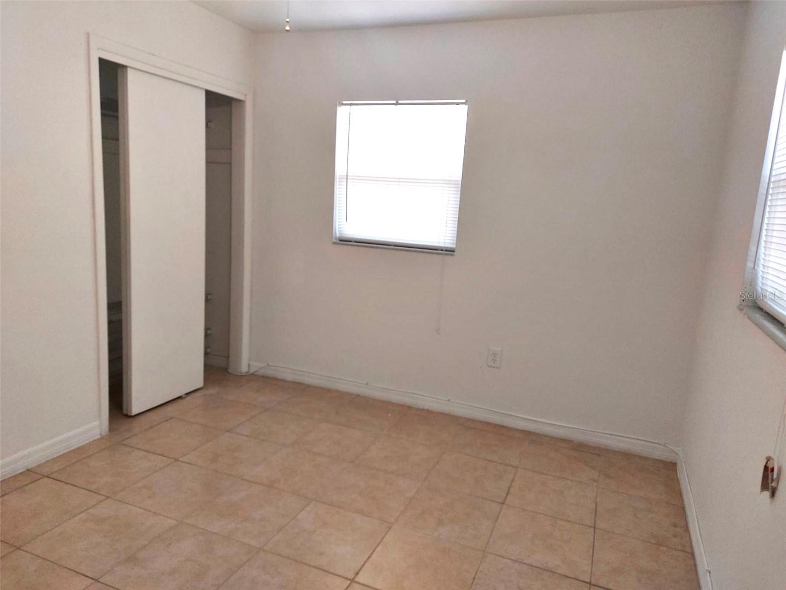 Image 19 of 41 For 2136 Rambla Street