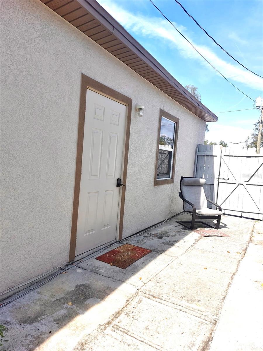 Image 31 of 41 For 2136 Rambla Street