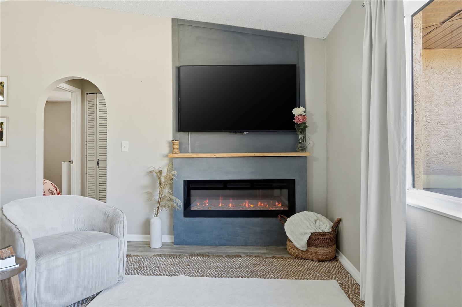 Image 11 of 47 For 4236 Bayridge Court