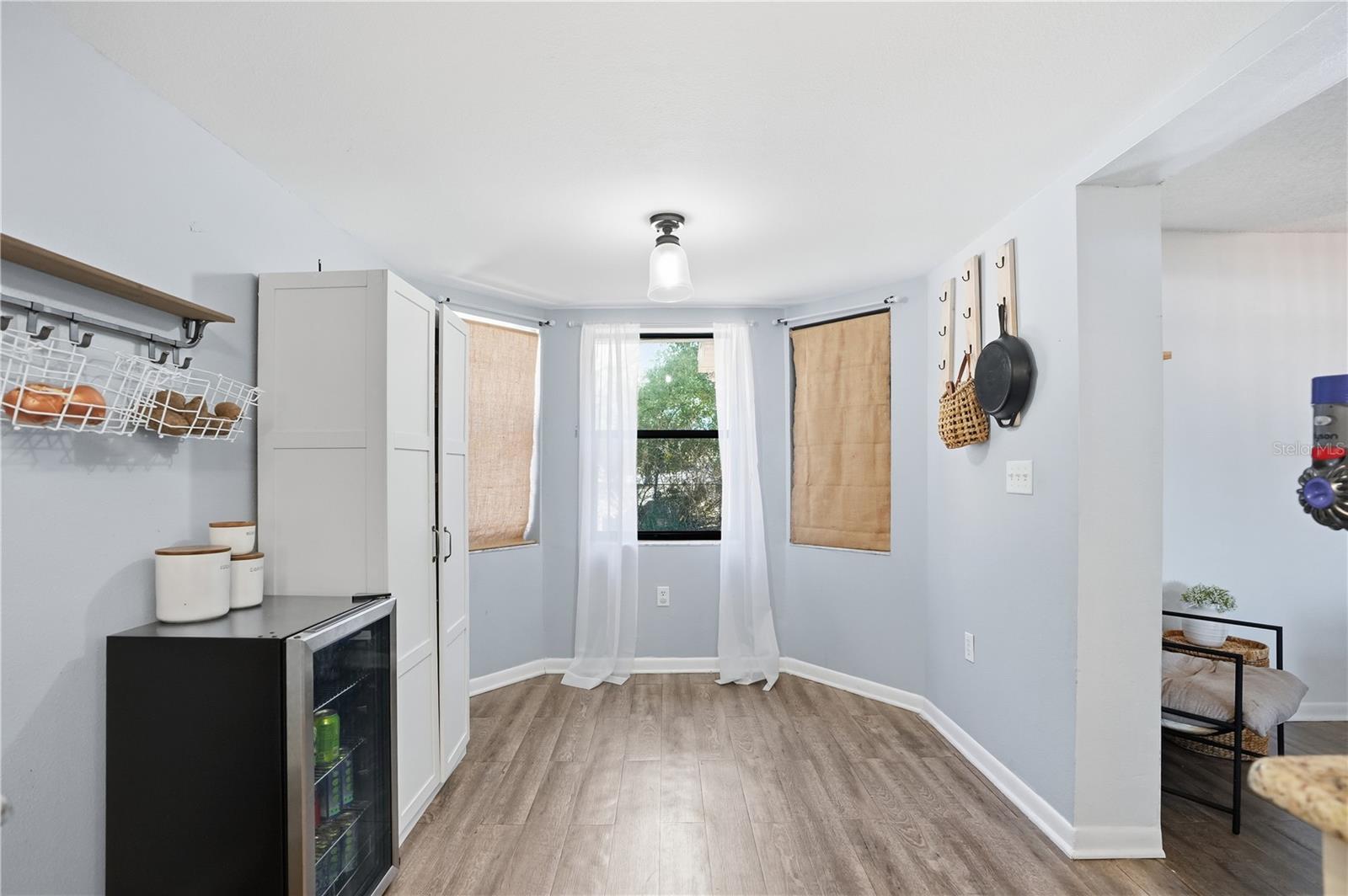 Image 19 of 47 For 4236 Bayridge Court