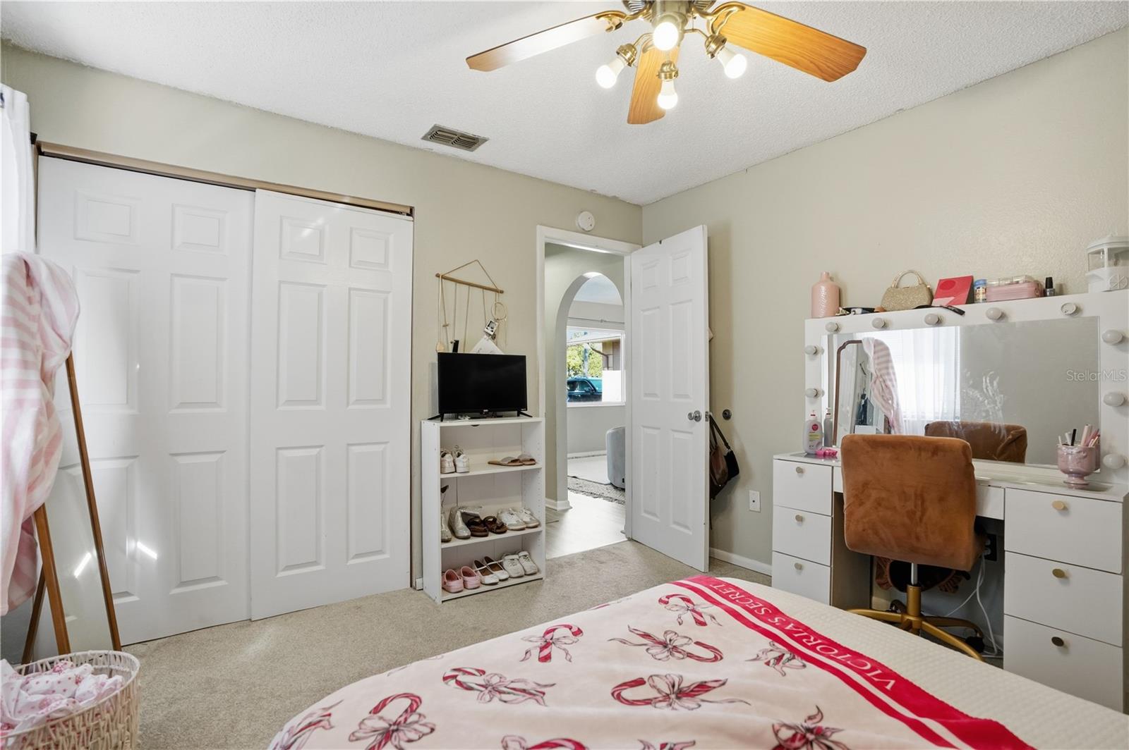 Image 36 of 47 For 4236 Bayridge Court