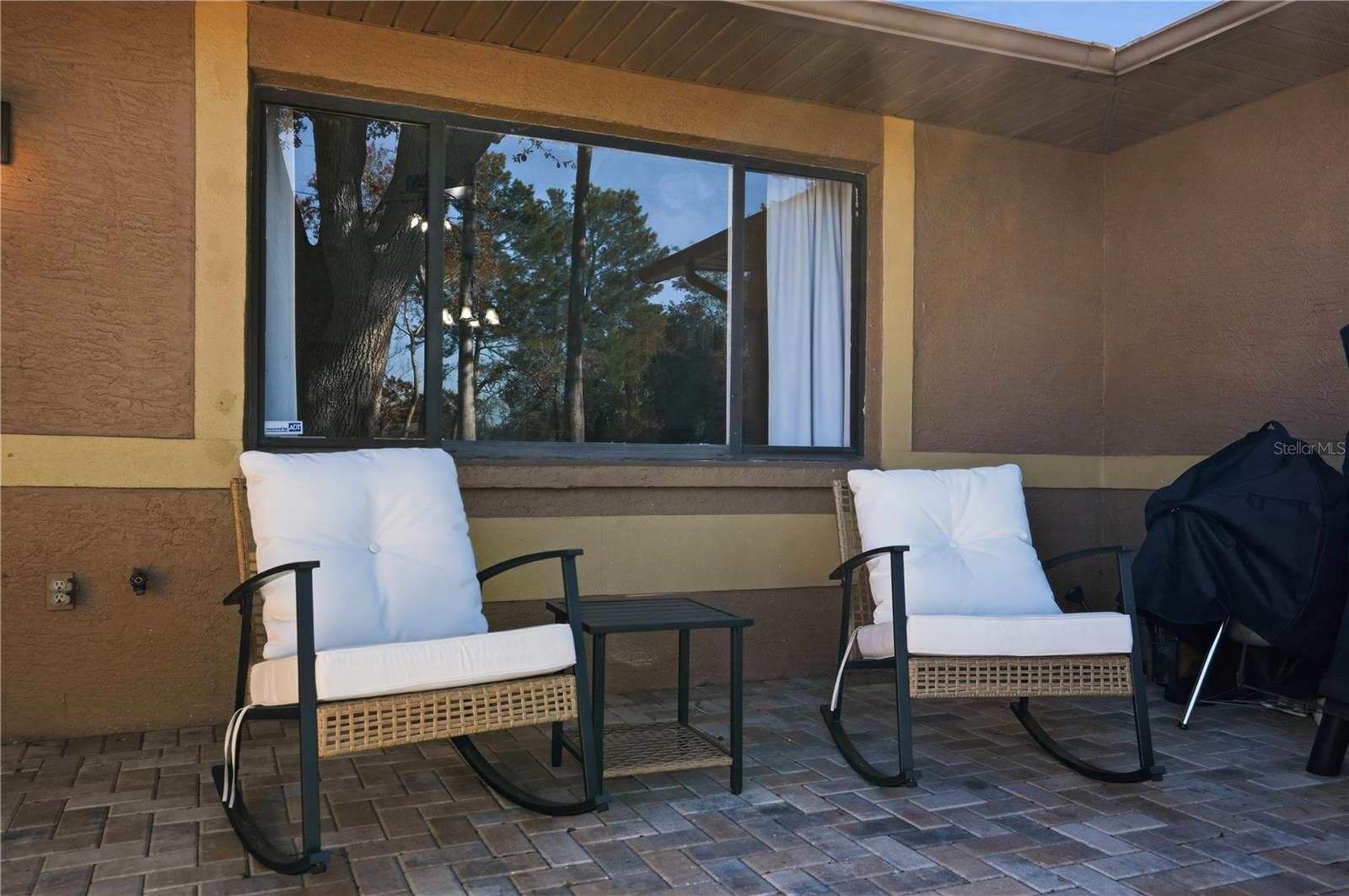 Image 4 of 47 For 4236 Bayridge Court