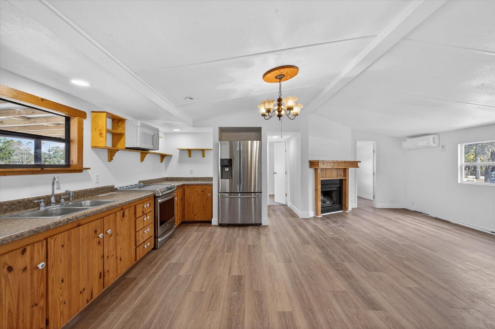 Image 6 of 29 For 18409 Rigsby Road