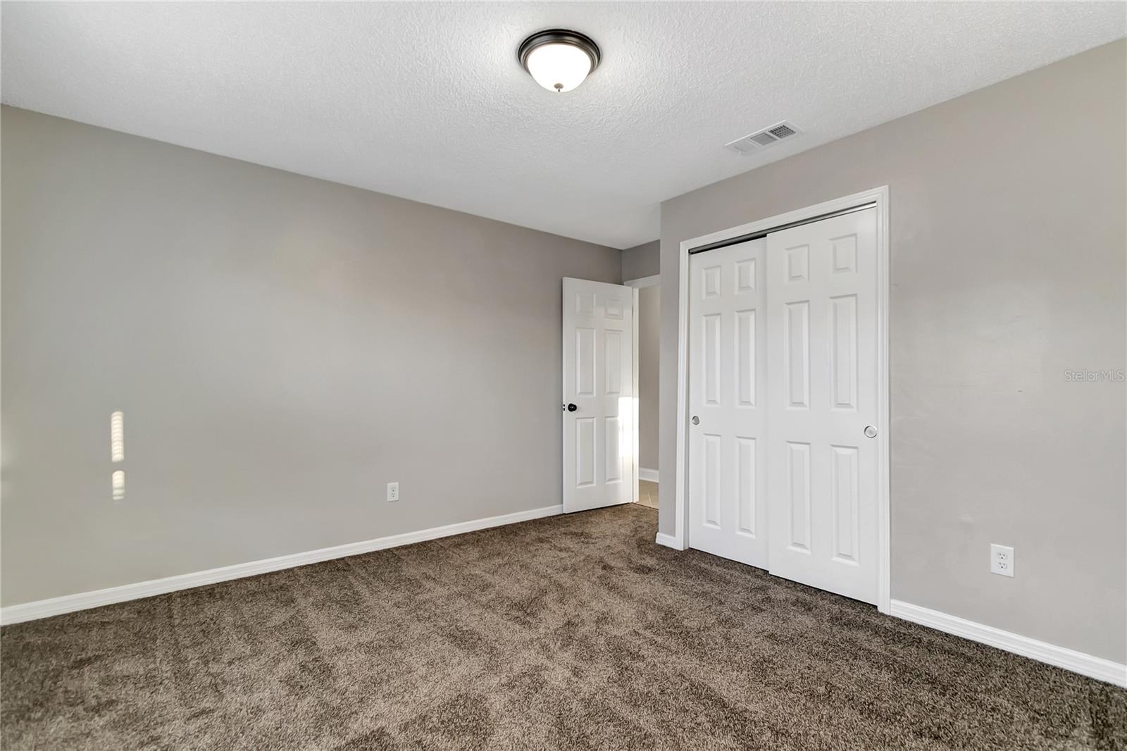 Image 20 of 30 For 2229 Elizabeth Drive