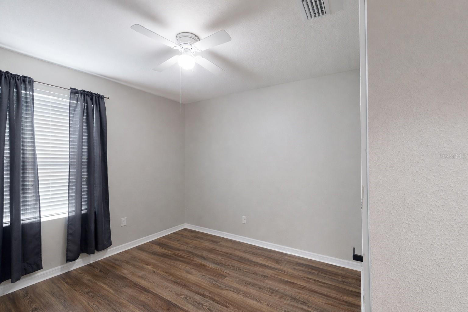 Image 12 of 19 For 11816 Myrtle Rock Drive