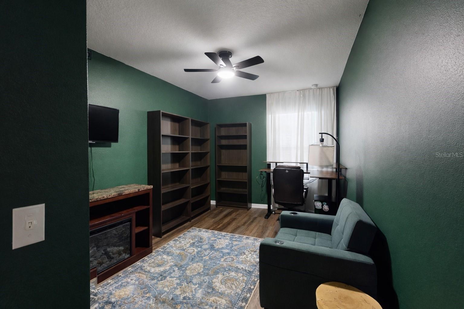 Image 13 of 19 For 11816 Myrtle Rock Drive