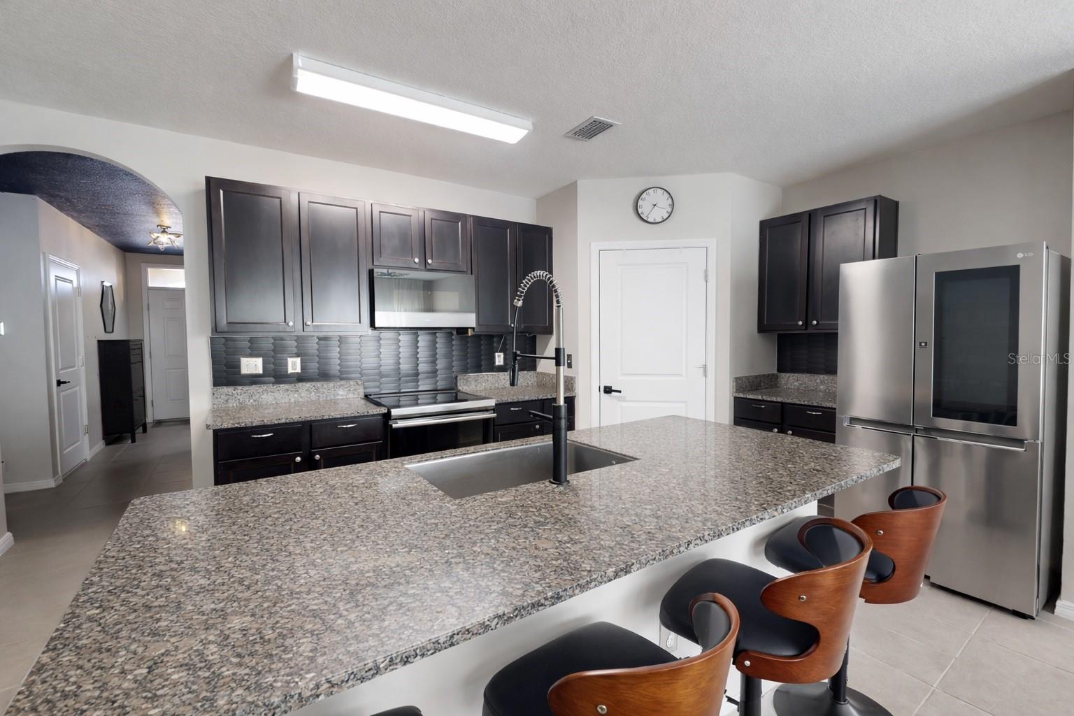 Image 6 of 19 For 11816 Myrtle Rock Drive