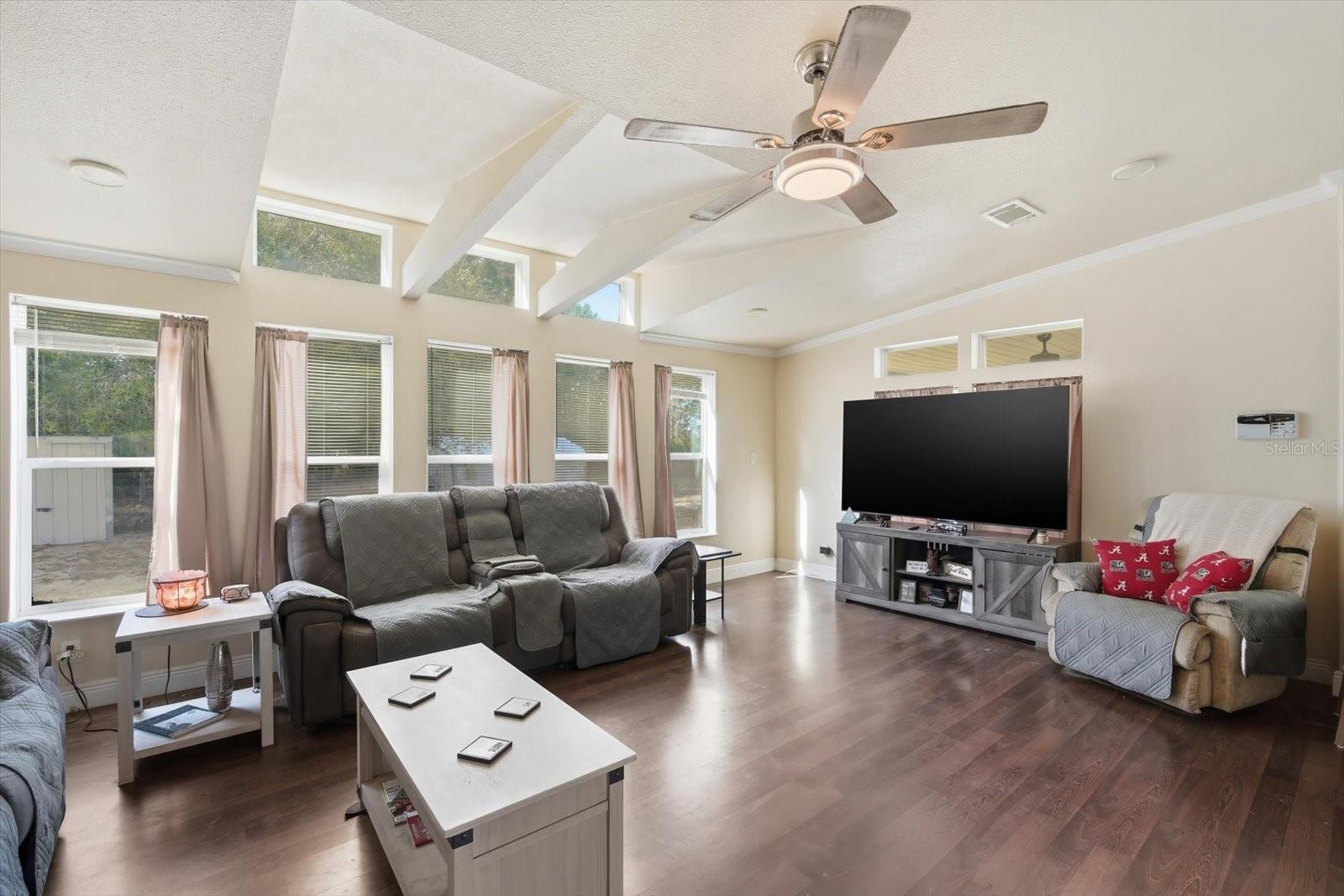 Image 5 of 38 For 13117 Hexam Road