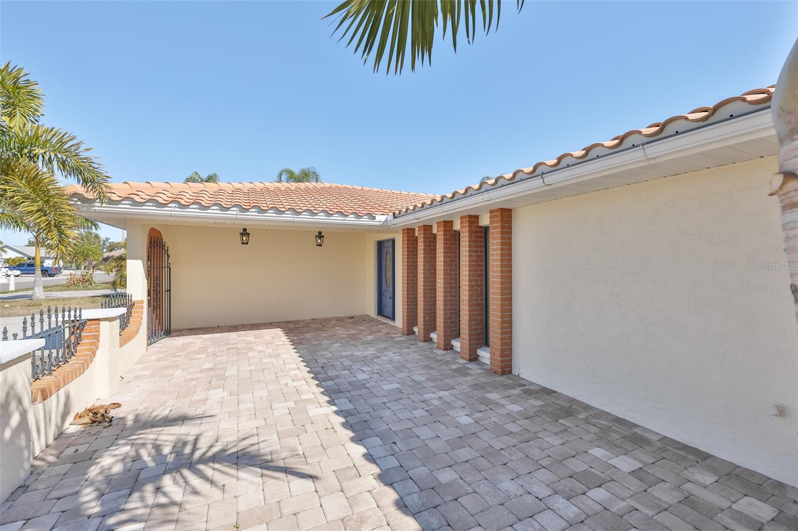 Image 11 of 55 For 6523 King Palm Way