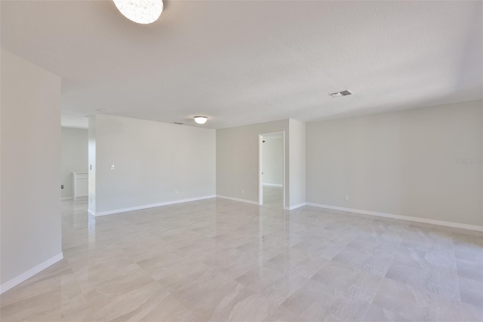 Image 13 of 55 For 6523 King Palm Way