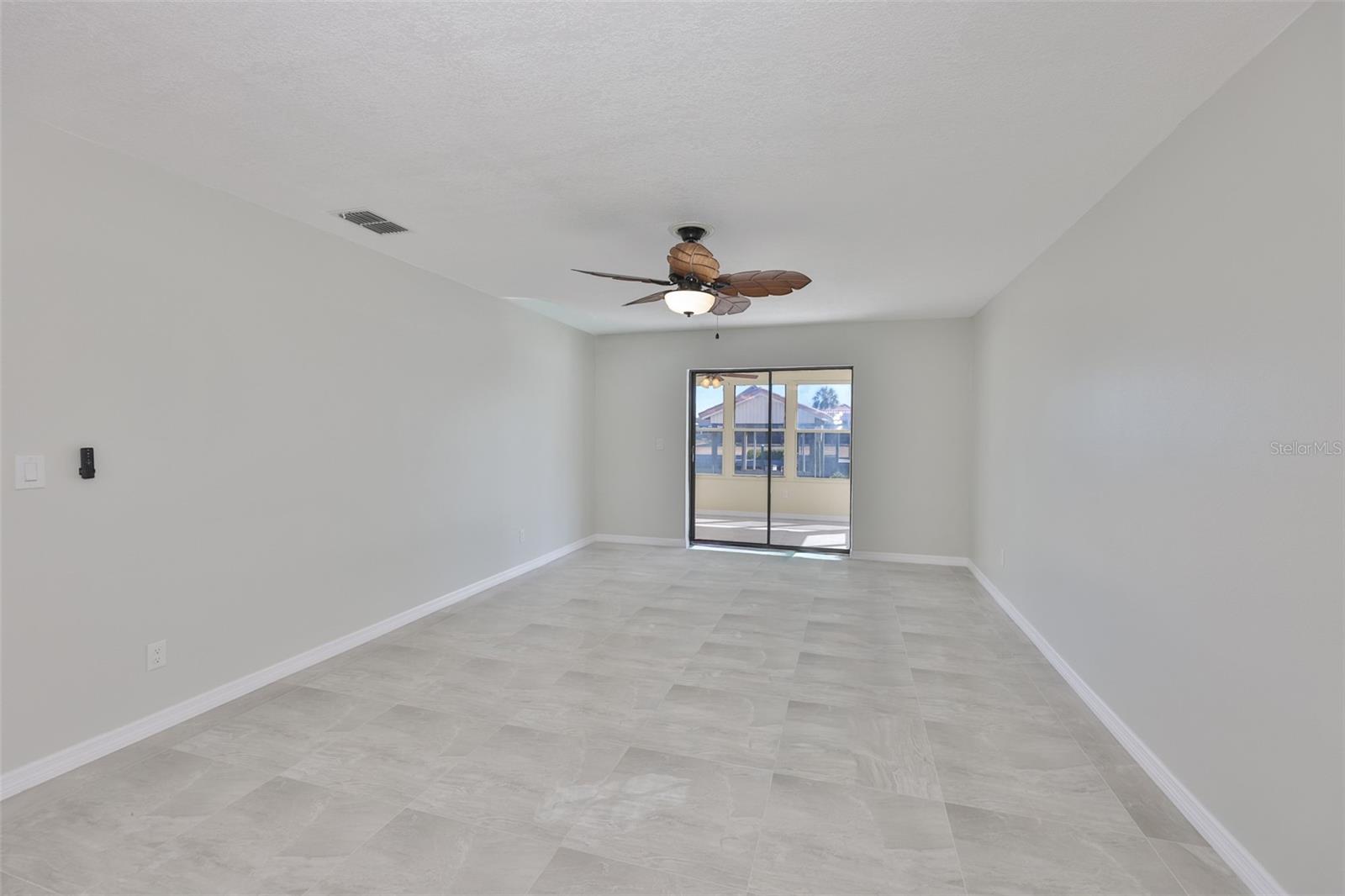 Image 22 of 55 For 6523 King Palm Way