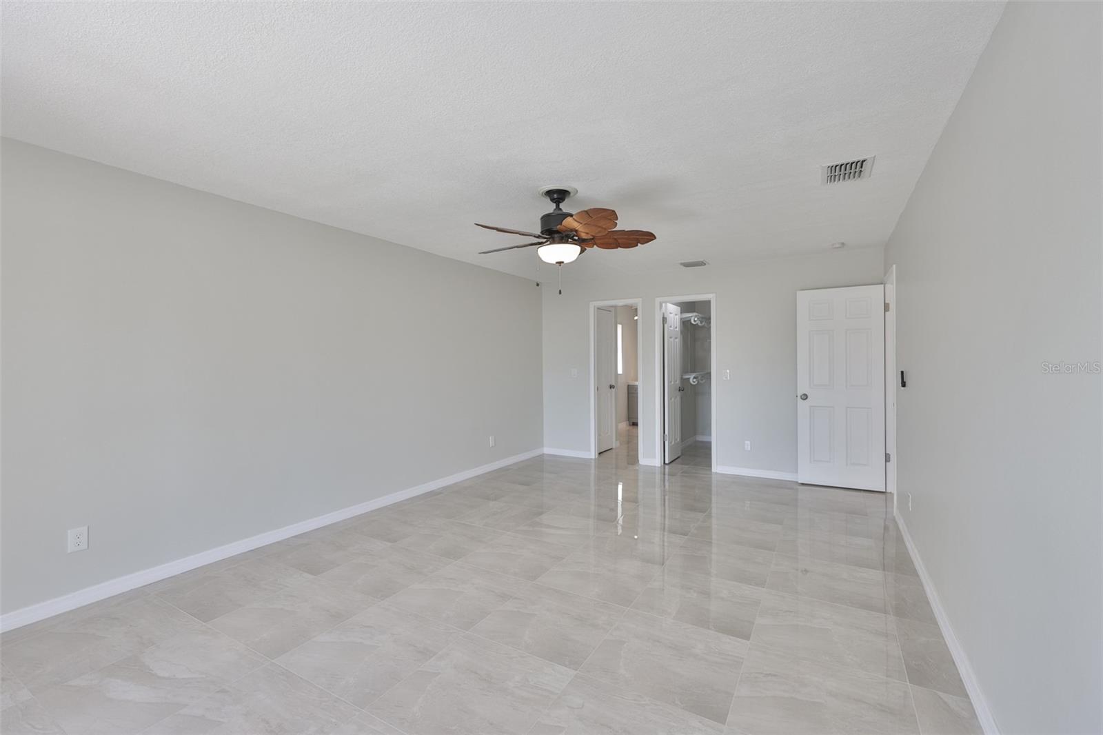 Image 24 of 55 For 6523 King Palm Way