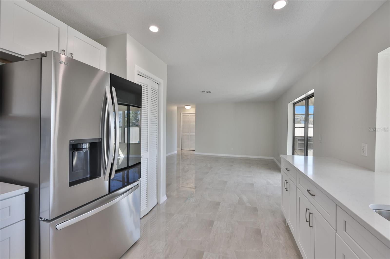 Image 34 of 55 For 6523 King Palm Way