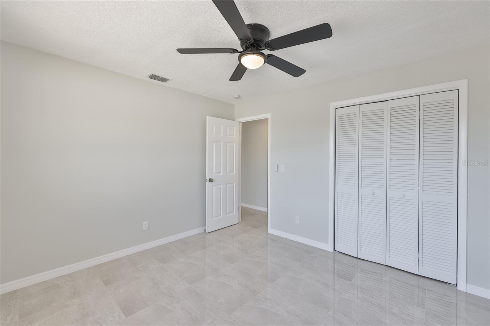 Image 42 of 55 For 6523 King Palm Way