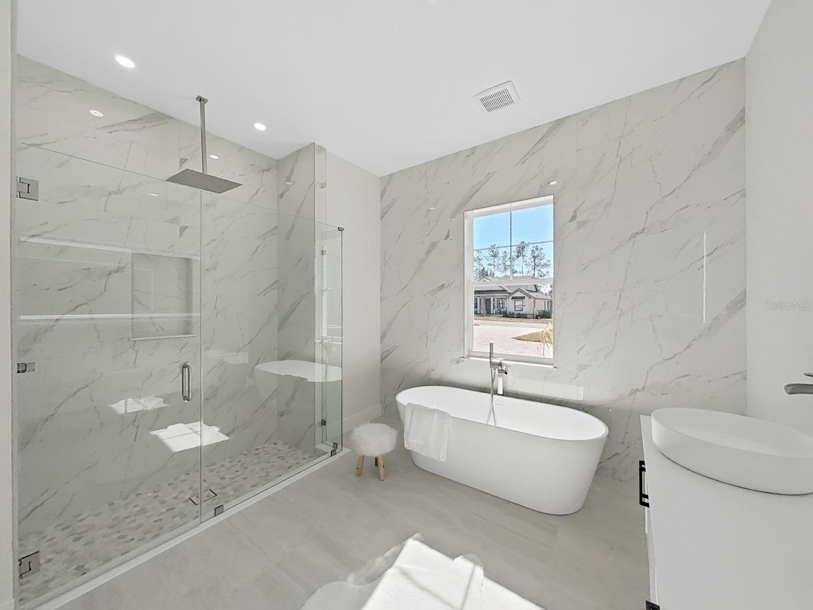 Image 39 of 55 For 4716 Hickory Oak Drive