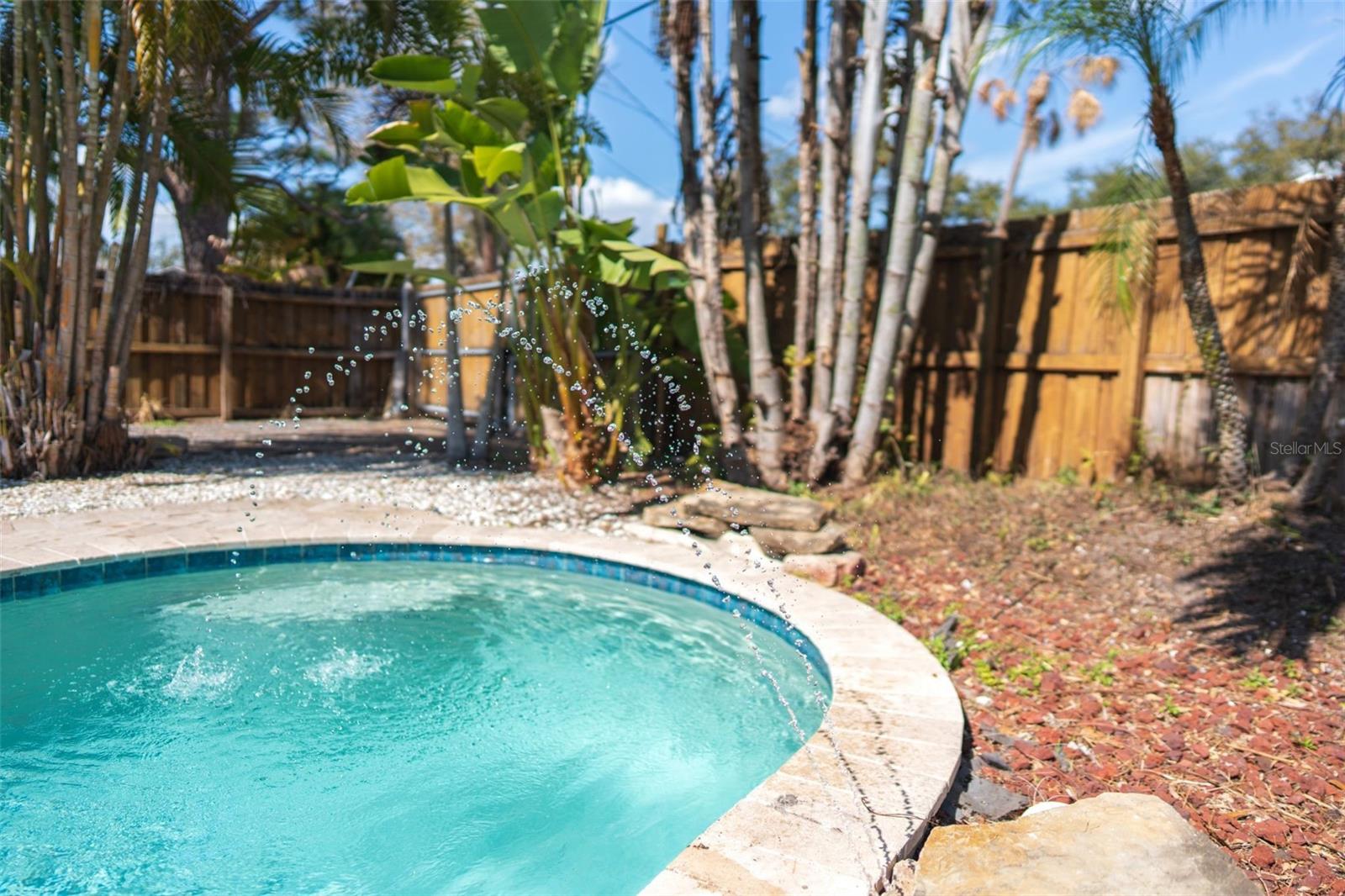 Image 35 of 40 For 619 Garland Street N