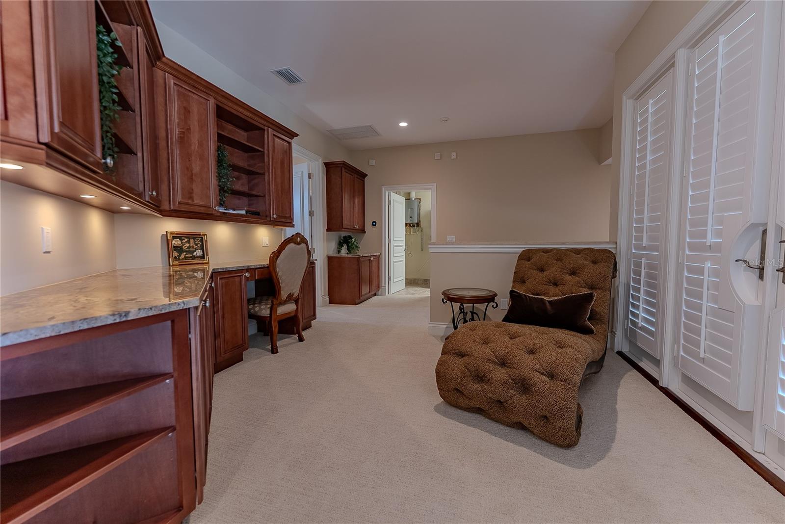 Image 36 of 62 For 3341 Gulf Boulevard