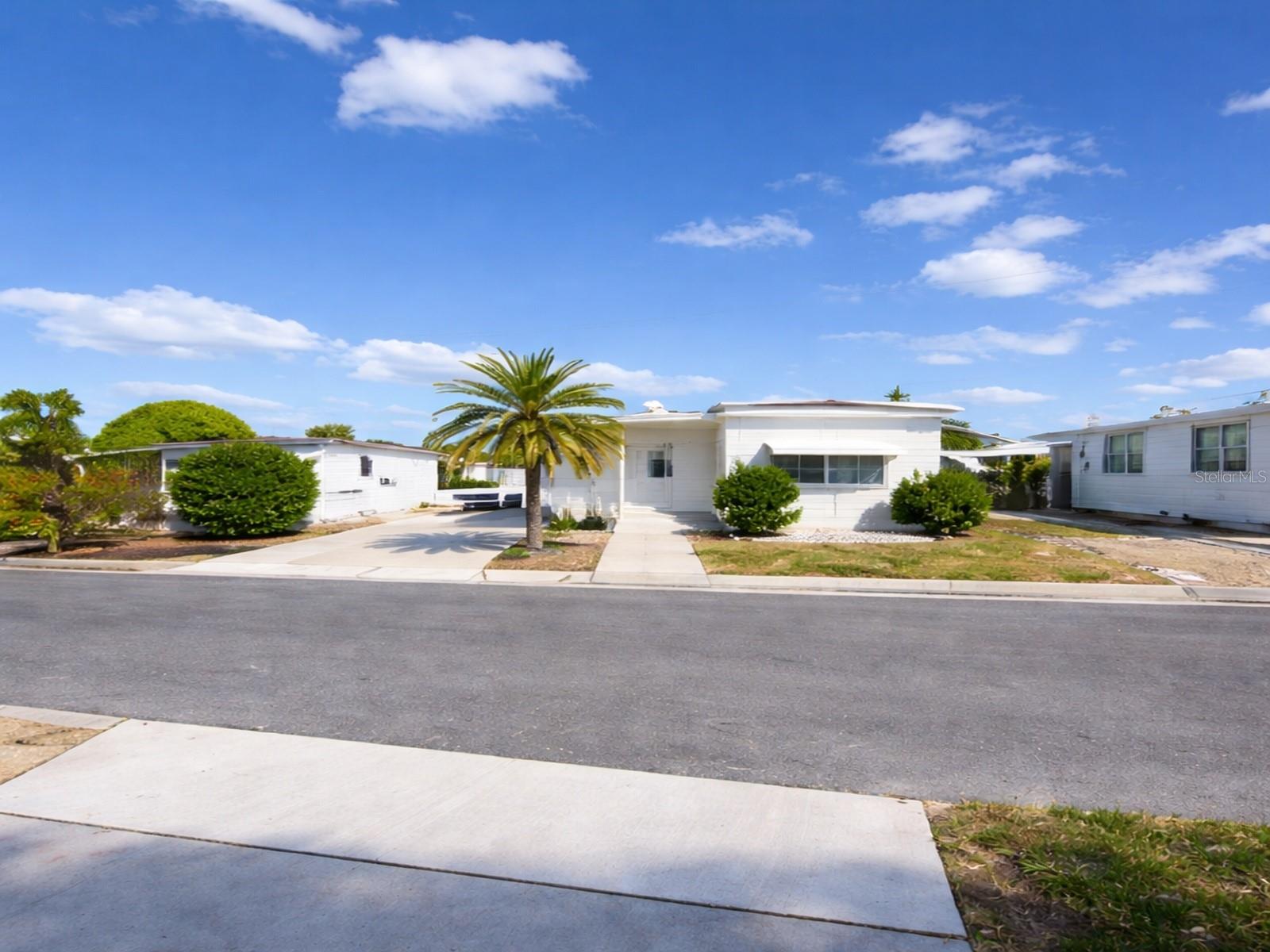 Details for 4061 58th Avenue N 225, ST PETERSBURG, FL 33714