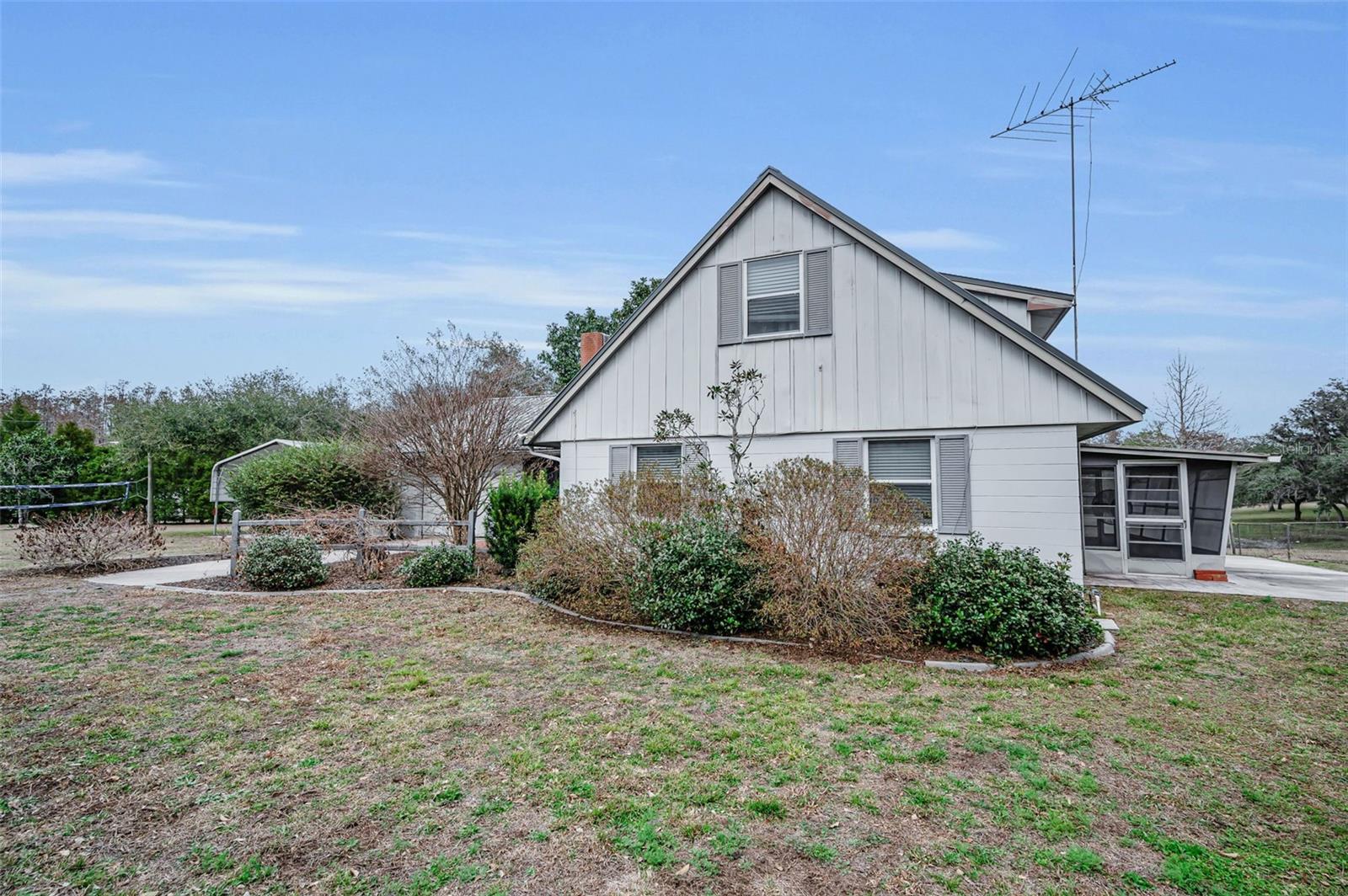 Listing photo id 25 for 7230 Old Homestead Road