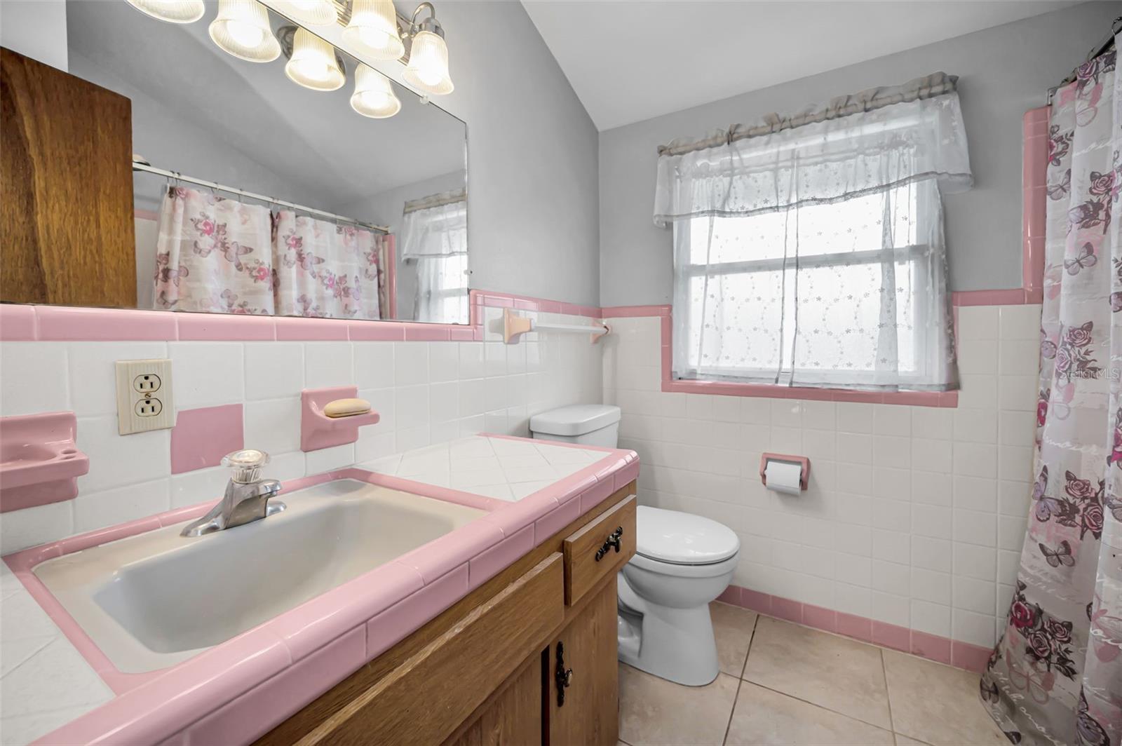 Listing photo id 49 for 7230 Old Homestead Road