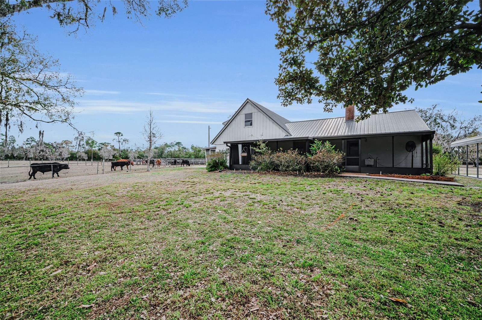 Listing photo id 57 for 7230 Old Homestead Road