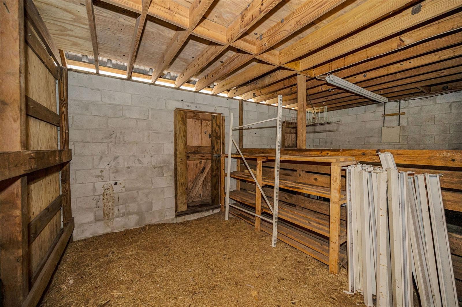 Listing photo id 71 for 7230 Old Homestead Road