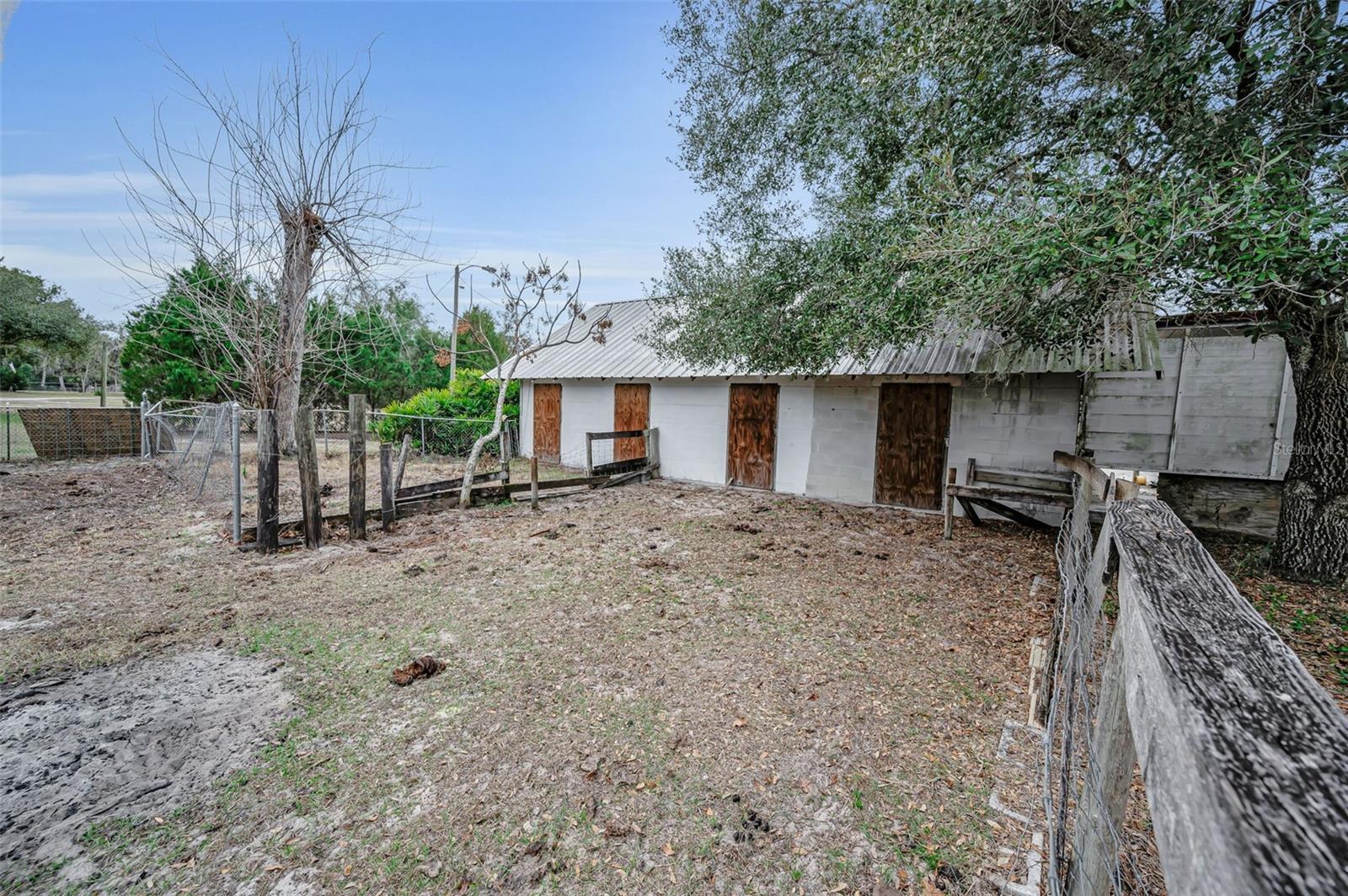 Listing photo id 79 for 7230 Old Homestead Road