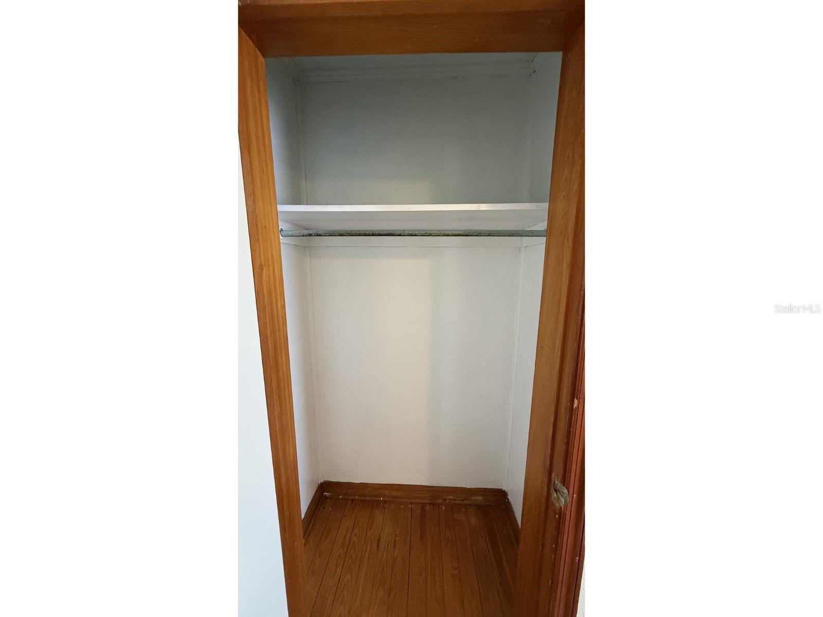 Image 18 of 32 For 13725 10th Street