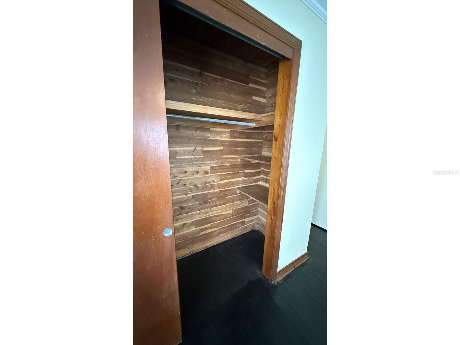 Image 21 of 32 For 13725 10th Street