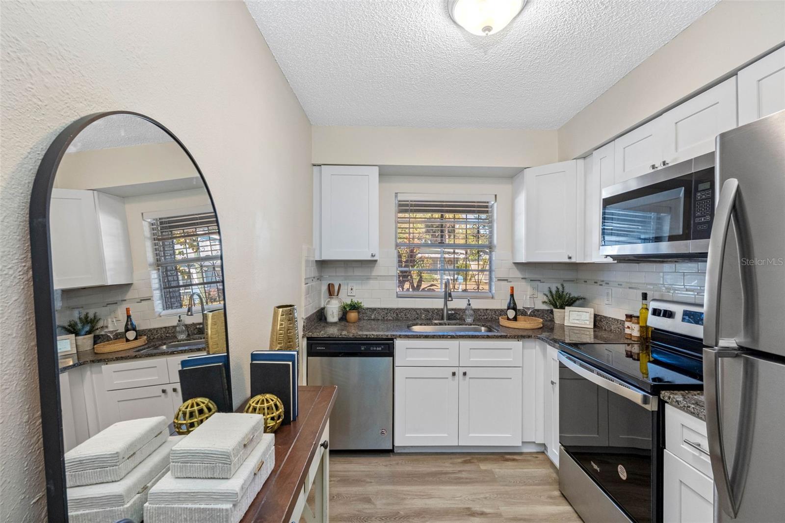 Image 9 of 31 For 1740 Walnut Street