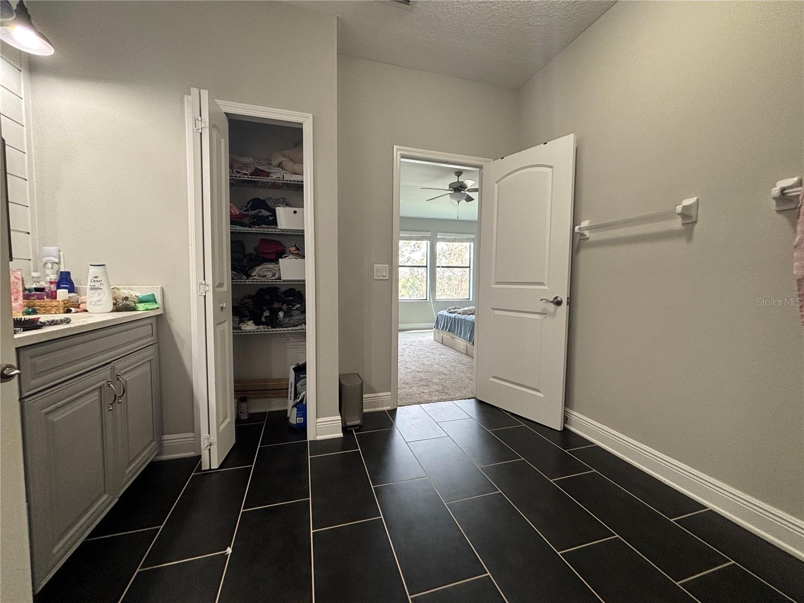 Image 21 of 35 For 9136 Fox Sparrow Road