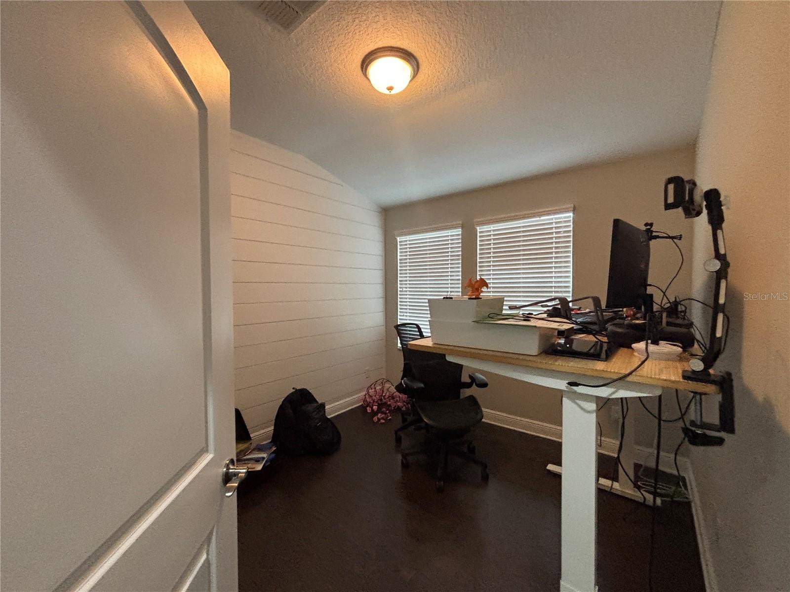 Image 24 of 35 For 9136 Fox Sparrow Road